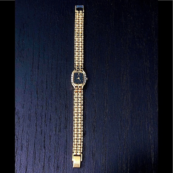 Elgin Watch w/Accent Bezel main image 7
